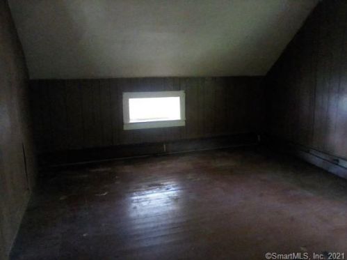 13 High St, Vernon CT  06066-3638 exterior