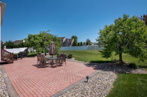 185 Timothy Trl, Easton PA  18040-8467 exterior