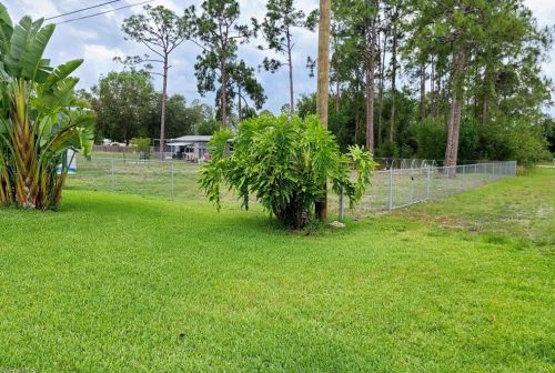 3204 3rd St, Lehigh Acres, FL 33936-1882