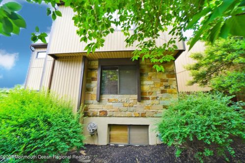 36 Emerald Ln, Old Bridge, NJ 08857-3352