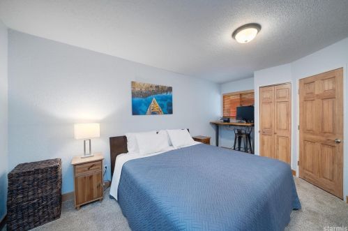 2208 Toiyabe Trl, South Lake Tahoe CA  96150-6861 exterior