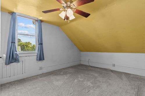 870 Broad St, Menasha WI  54952-3263 exterior