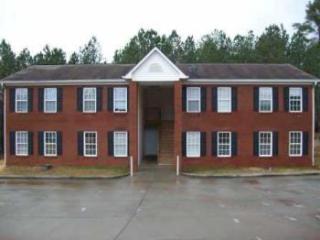 1695 Cannonball Ct, Lawrenceville GA  30044-4633 exterior