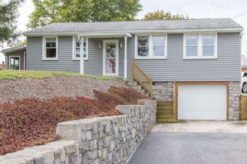 2108 Orrstown Rd, Lees Cross Roads, PA 17257-8843