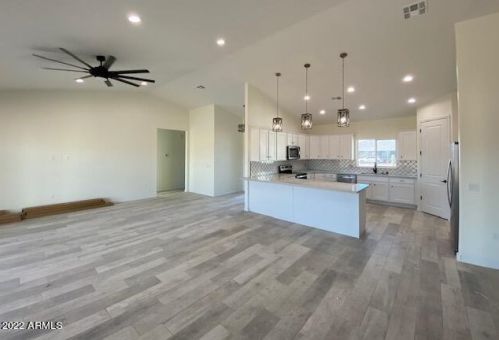 10756 Shetland Ln, Casa Grande, AZ 85194