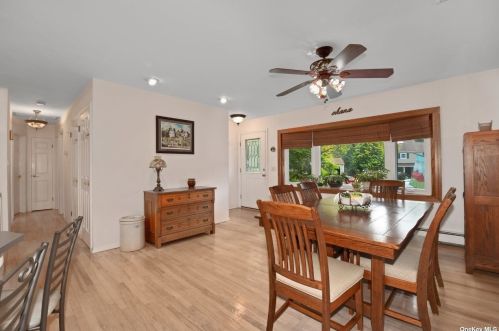 14 Corral Ln, Elwood NY  11731-3412 exterior