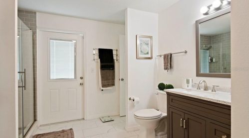3235 6 Ave, Saint Petersburg FL  33712-1415 exterior