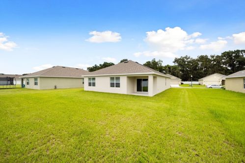 3806 97th Ln, Belleview FL  34420-7803 exterior