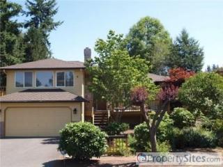 917 6th Ave, Edmonds, WA 98020-4010