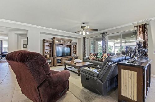 11901 Glenbrook St, Denton TX  76207-6821 exterior