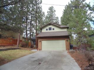 1574 Kingston Ave, Bend, OR 97701-2134