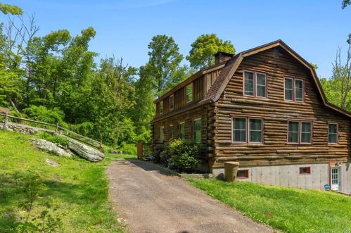 20 Isleib Rd, East Hampton, CT 06447-1117