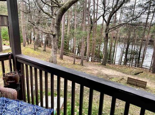 1 Fir Trl, Wisconsin Dells WI  53965-8848 exterior