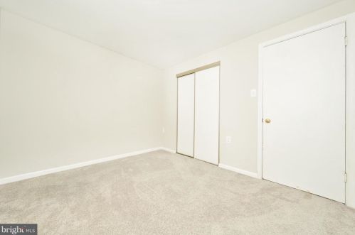 6117 Quiet Pond Ct, Springfield VA  22015-3724 exterior