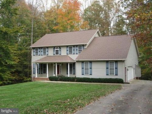 8909 Old Block House Ln, Spotsylvania, VA 22551-3513
