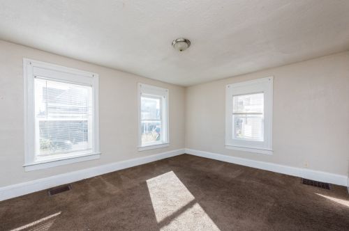 1116 61 St, Kenosha WI 53143-1103 exterior