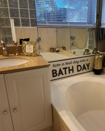 2031 180th Way, Hollywood FL  33029-3001 exterior