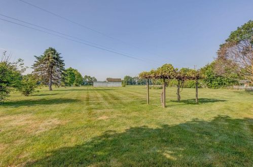 11860 Green Valley Rd, Mount Vernon OH  43050-9624 exterior