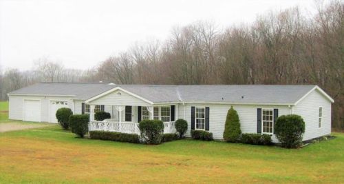 3197 Bull Creek Rd, Laurelville, OH 43135-9605