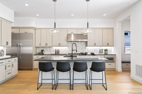 842 Williams St, Denver CO  80209-4541 exterior