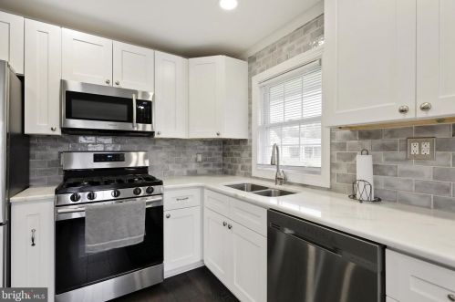 25 Spindletop Ln, Willingboro NJ  08046-1416 exterior