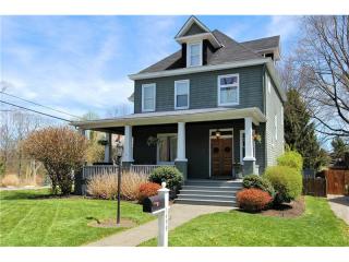 1499 Maple Ave, Glenshaw PA  15116-2455 exterior