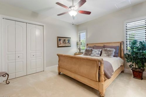 4245 Deephaven Ln, Naples FL 34119-8616 exterior