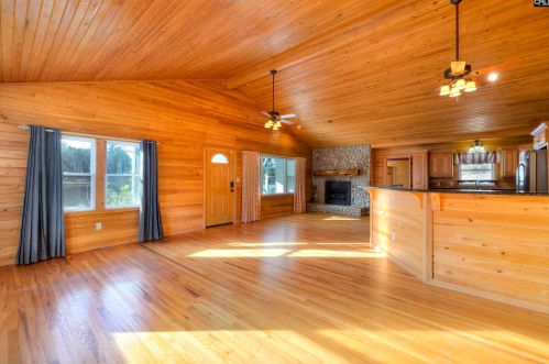 1926 Lake Elliott Rd, Cassatt SC  29032-9112 exterior