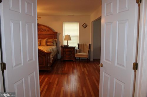 239 Pleasant Hill Dr, Camden-Wy, DE 19934-4321