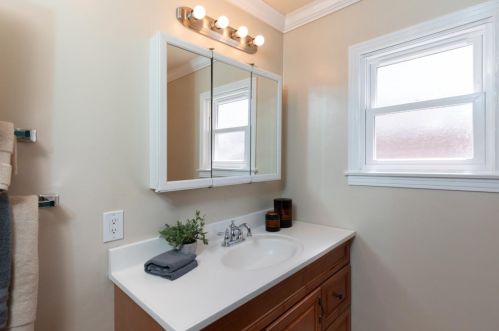 1738 Goodwin St, Seaside CA  93955-4414 exterior