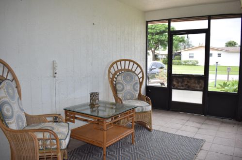 6037 Lasalle Rd, Delray Beach FL  33484-1589 exterior