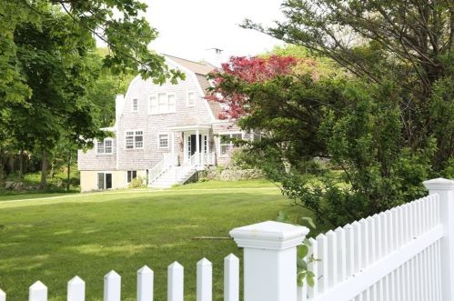 572 Jerusalem Rd, Cohasset MA  02025-1016 exterior