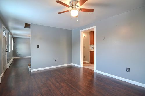 12 Olesen Rd, Derry NH 03038-4846 exterior