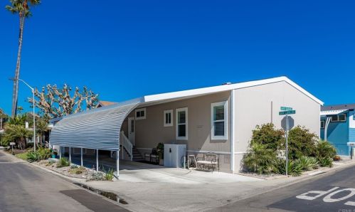 7102 Santa Barbara St, Carlsbad CA  92011-4629 exterior