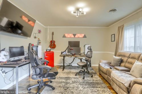 730 Sterling Ct, West Enola PA  17025-2655 exterior