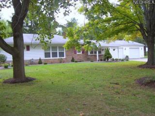 2322 Revere Rd, Akron, OH 44333-1965