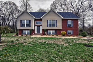 1300 Barlow Dr, Cookeville, TN 38501-5654