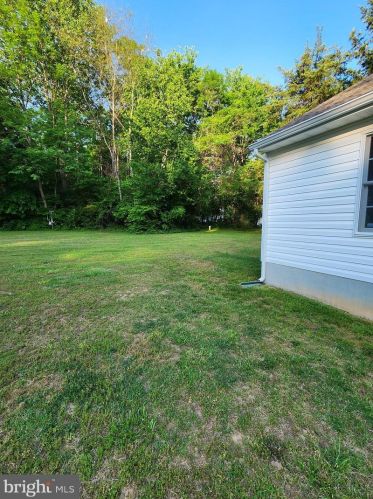 8736 Kentucky Springs Rd, Mineral VA  23117-4684 exterior