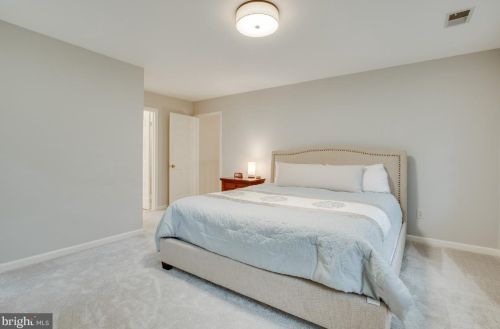 13874 Amy Ln, Nokesville VA  20181-3210 exterior