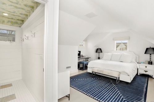 78 Roton Ave, Norwalk CT  06853-1538 exterior