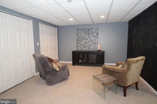 35 Marble House Dr, Bear DE  19701-4023 exterior