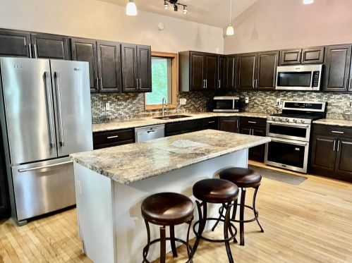 16598 Carrie Dr, Townsend WI 54175-9407 exterior