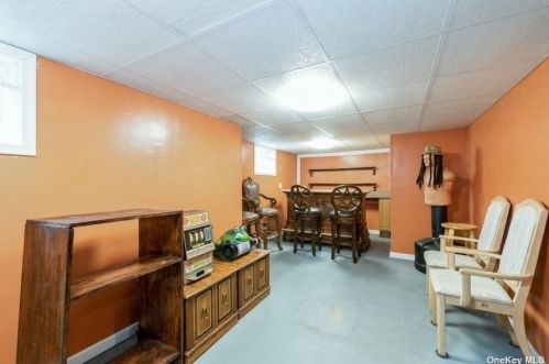 99 Melrose Ave, East Rockaway NY  11518-1005 exterior