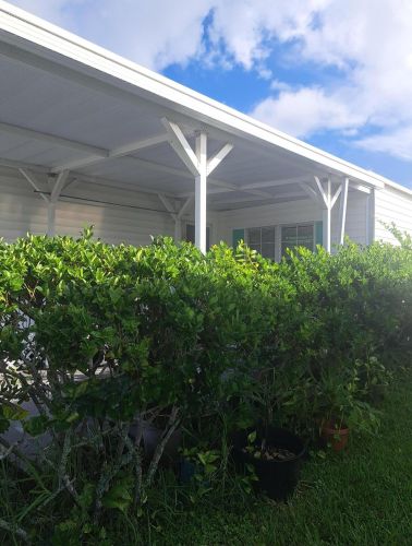 12 Placido Ln, Fort Pierce, FL 34952-2330