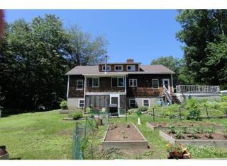28 Beach Dr, Kingston, NH 03848-3644
