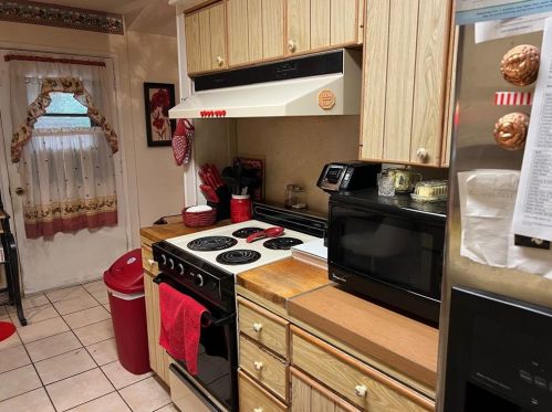 800 Loganwood Ave, Richardson TX 75080-3053 exterior