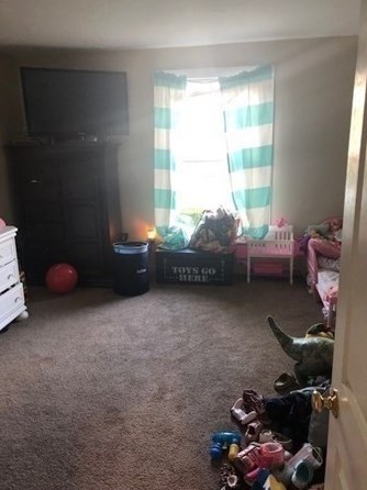 2 Linden St, Mansfield MA 02048-2226 exterior