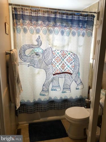 116 Monroe St, West Deptford NJ  08066-1341 exterior