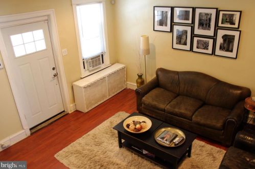 6616 Bouvier St, Philadelphia PA  19126-2630 exterior