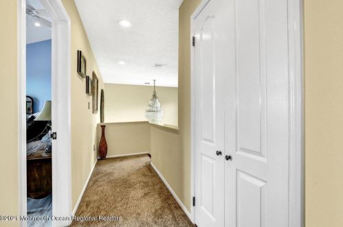 98 Jib Ln, Bricktown NJ  08723-6747 exterior